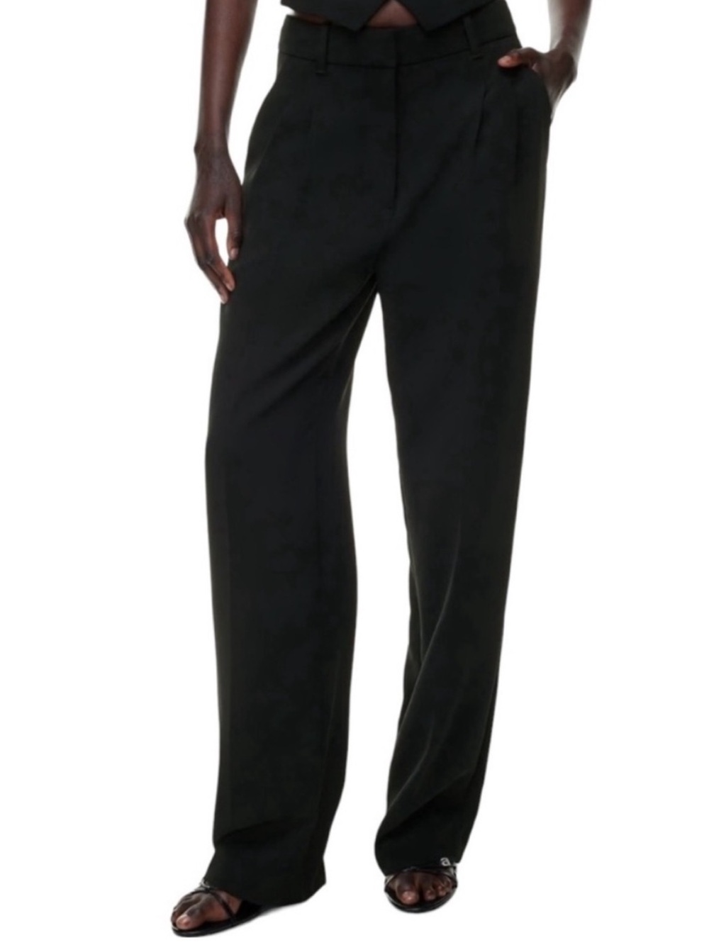 Wilfred Effortless pants pleated high waist black size 2 excellent condition